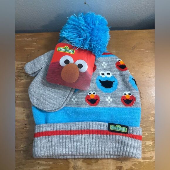 Sesame Street Kids Beanie and Mittens Set - Blue and Gray NWT kids - Picture 1 of 2